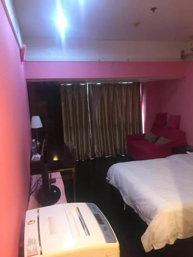 He Yue Hotel