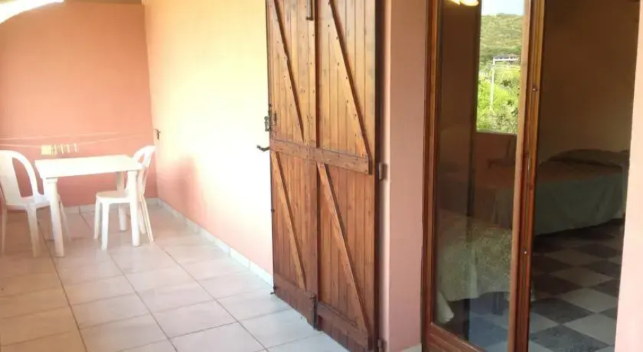 Hotel Golfo Del Leone