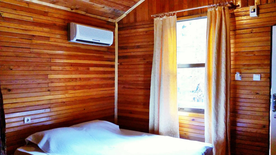 Kadir's Tree Houses
