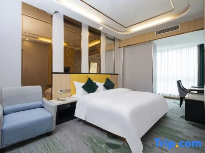 Deluxe Family Suite