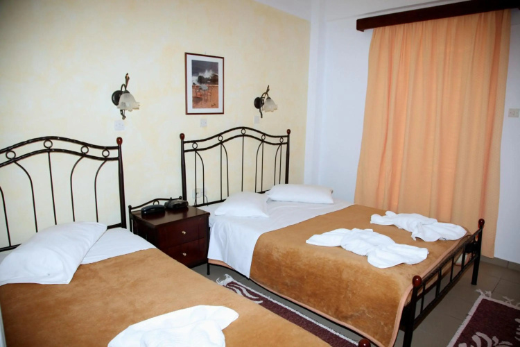 Nikolas Hotel
