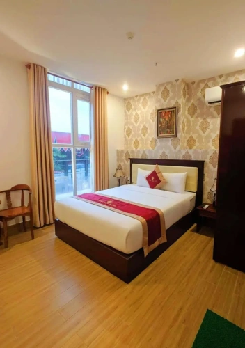 Deluxe Double room with city view