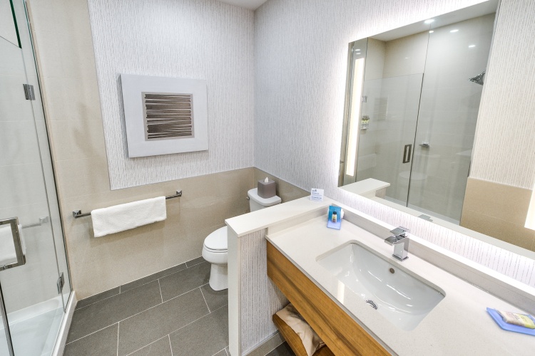 Holiday Inn Express & Suites Trois-Rivieres Ouest photo 9