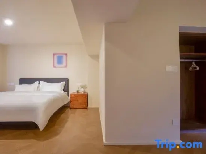 2 Bedrooms Duplex Apartment