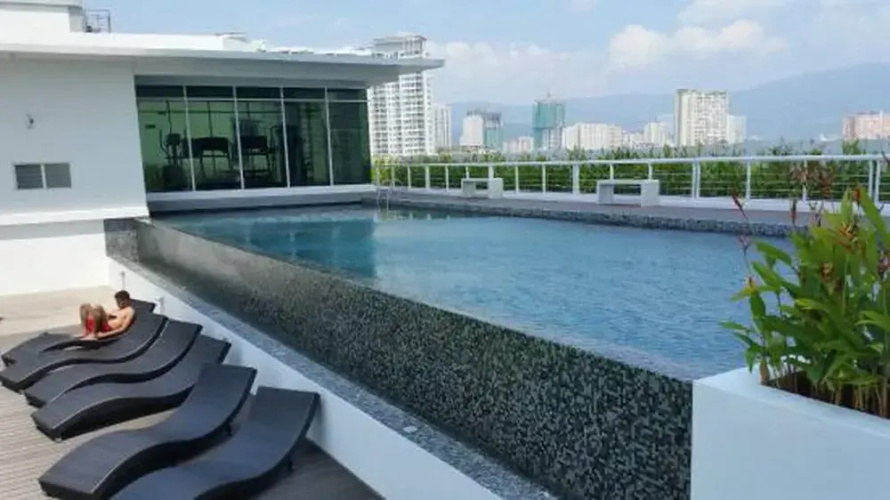 Urbano Luxury Homestay at Maritime
