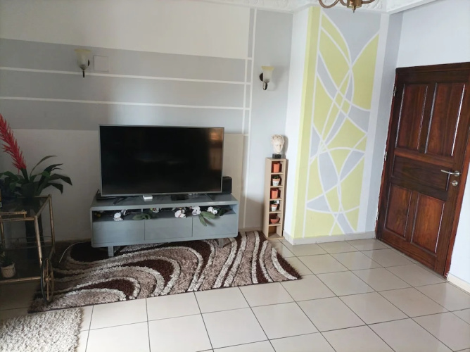New Built 2-bed Apartment in Douala, Best District