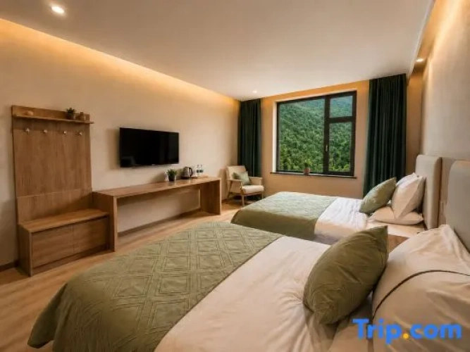 Twin Cottage