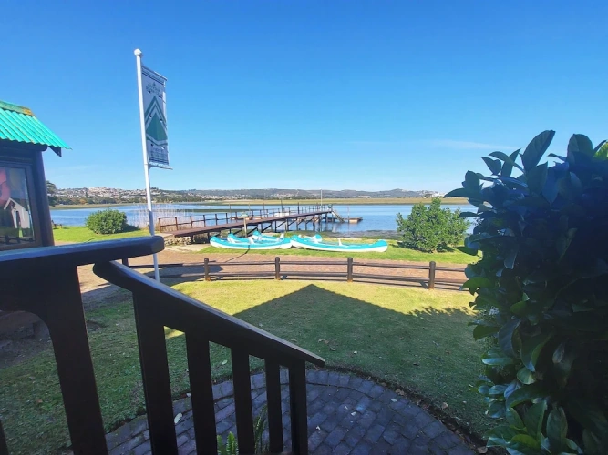 2 Bedrooms Superior Family Chalet with bay view