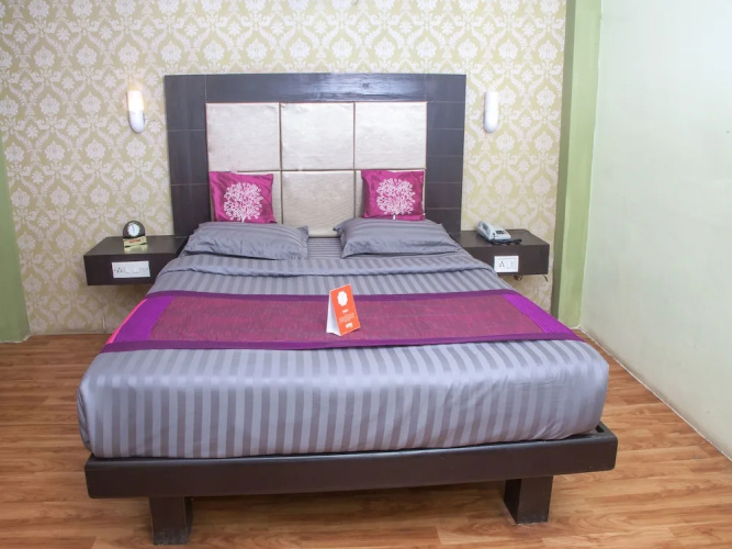 Hotel Nilgiris Inn