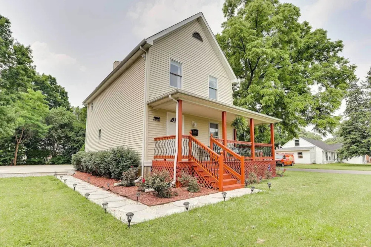 Louisville Apartment - Walk to Restaurants!