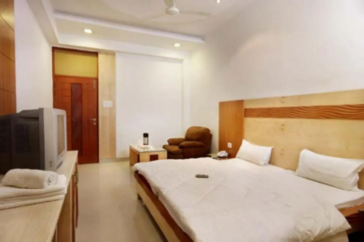 Hotel Mandakini Plaza