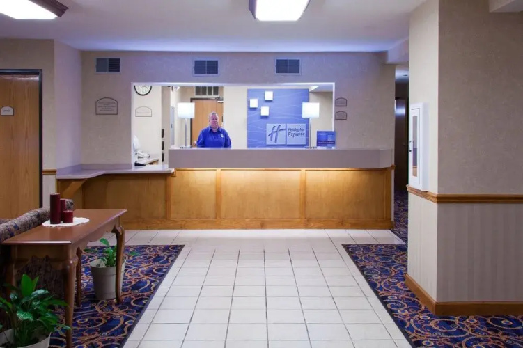 Holiday Inn Express