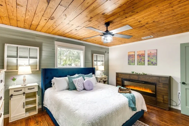 2 Bedrooms Cottage
