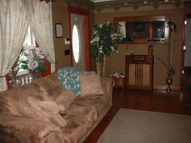 Anniversary House Bed and Breakfast