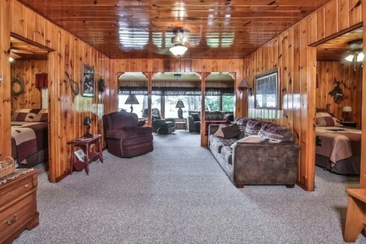 Cedar - Serenity Bay Resort 3 Bedroom Cabin