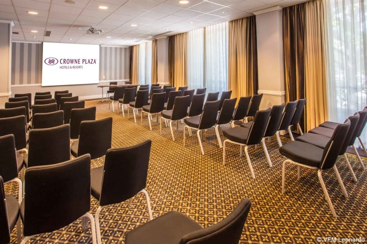 Crowne Plaza Paris Republique, an IHG Hotel
