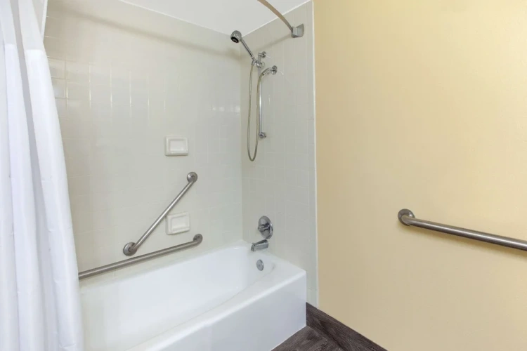Standard Quadruple room with balcony