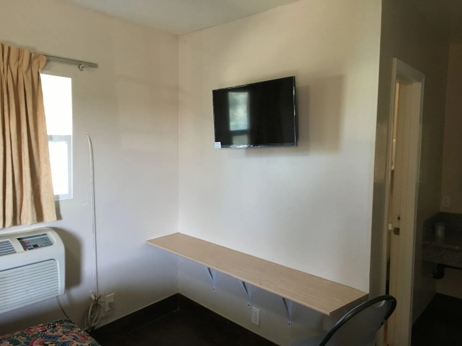 Eastsider Motel