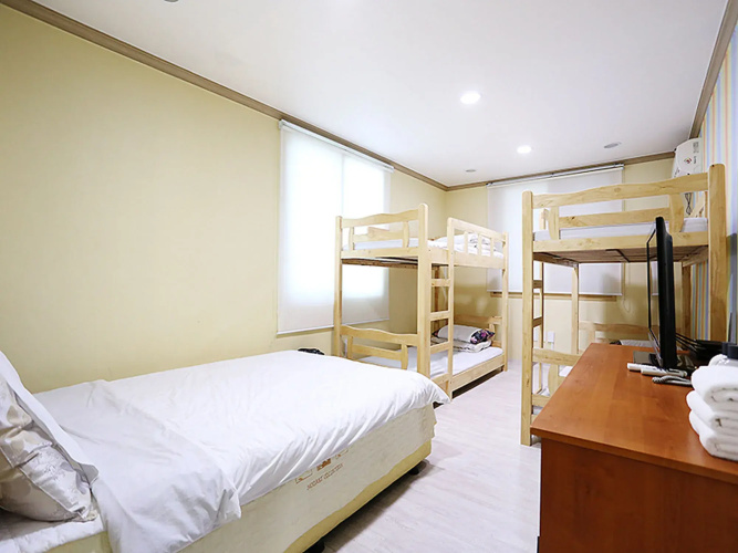 James Blue Guesthouse