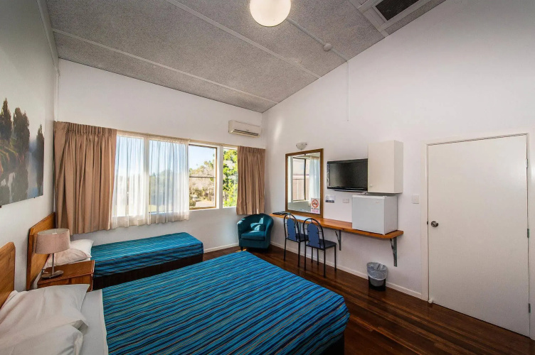 Diggers Tavern Hotel
