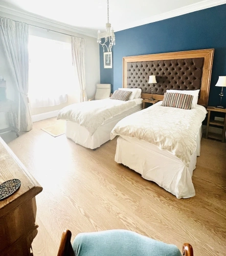 1 Bedroom Deluxe Suite