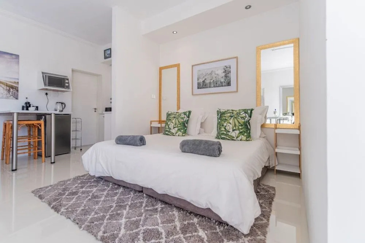 Greenways Beach House