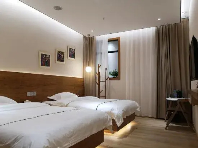 Habitat Traders Hotel