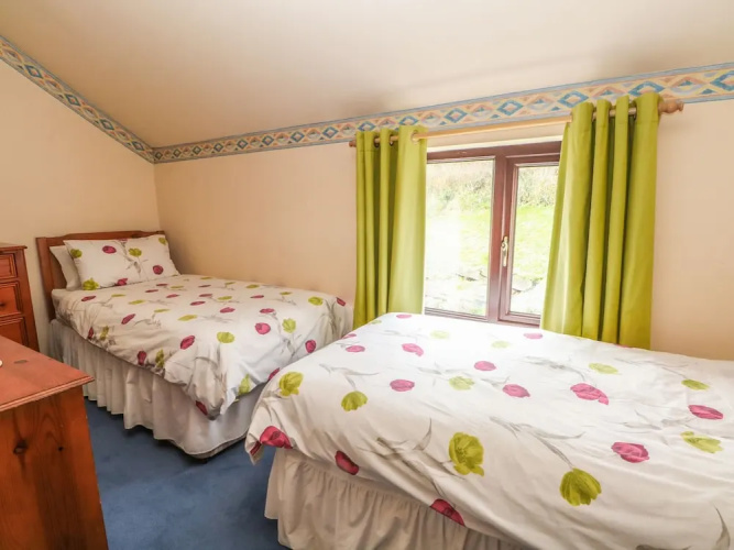 1 The Cottage