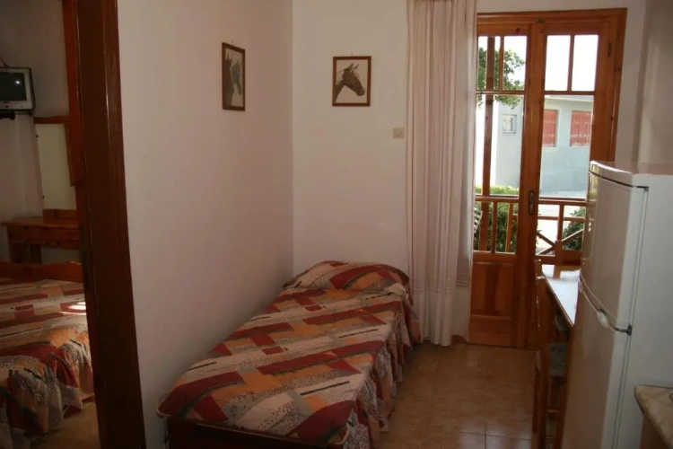 1 Bedroom Apartment with balcony and with view