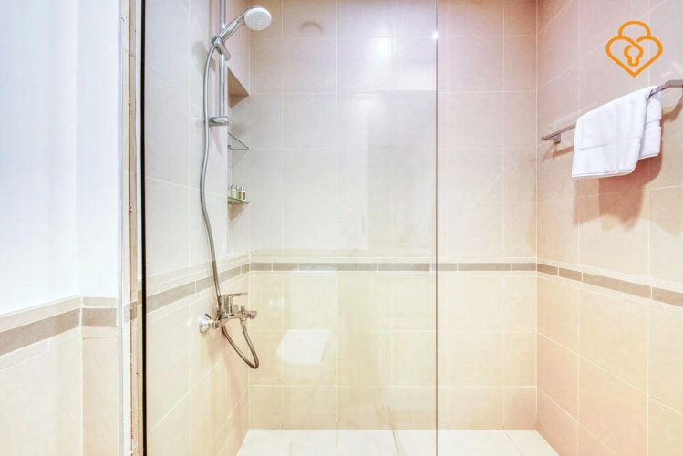 2 B/R Apt 425 Hayat Boulevard Townsquare