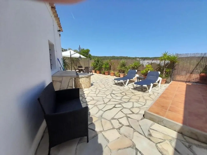 2 Bedrooms Cottage