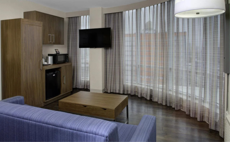 Holiday Inn Express-Bronx