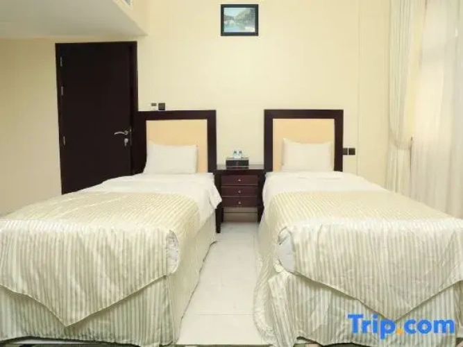 1 Bedroom Royal Suite