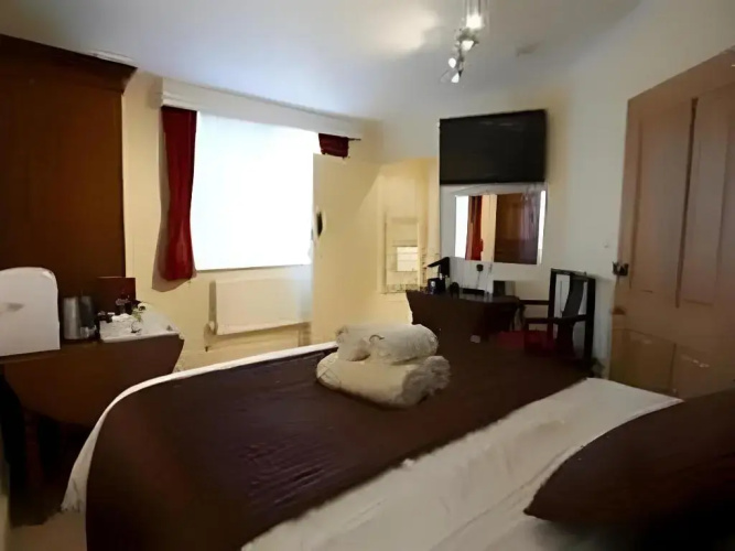 Manston Guest House