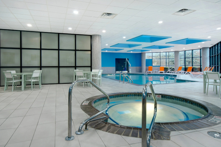 Crowne Plaza Auburn Hills photo 20