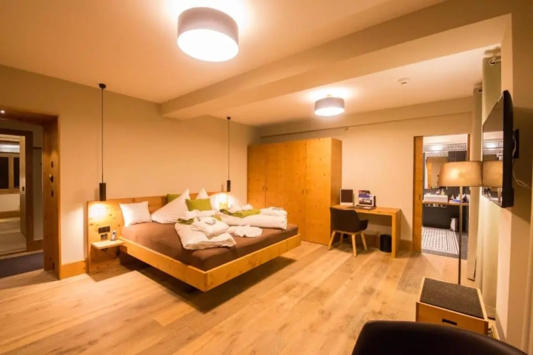 Superior Double room with balcony and with view