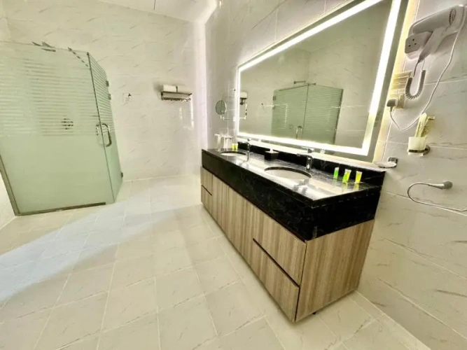 1 Bedroom Quadruple Suite