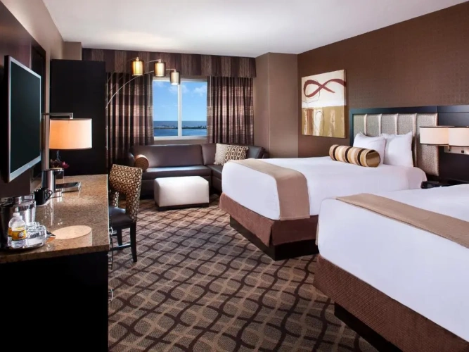 Quadruple Junior Suite