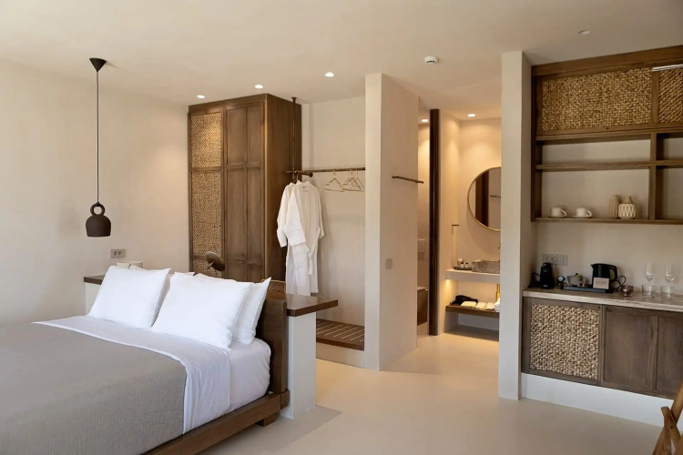 Superior room