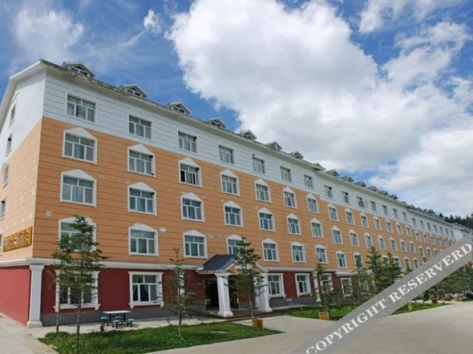 Xianfeng Hotel(喀纳斯仙峰大酒店)