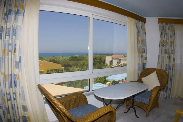 2 Bedrooms Luxury Suite with sea view