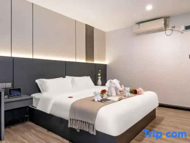 Premier Double room with balcony