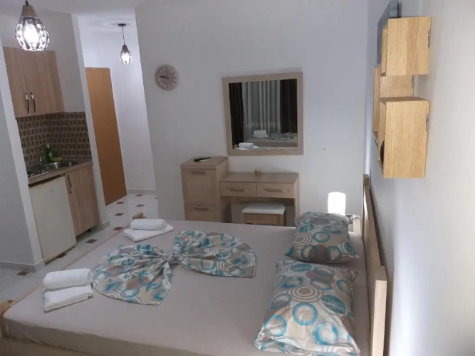 Apartments & Studio Haxhibeti