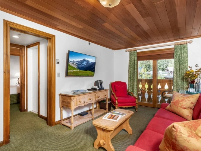 Deluxe Double Suite