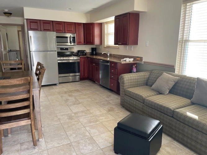 1 Bedroom Apartment