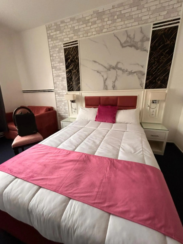 Hotel Grand Paris
