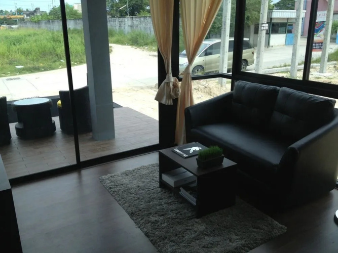 Legen condo & Luxury Service