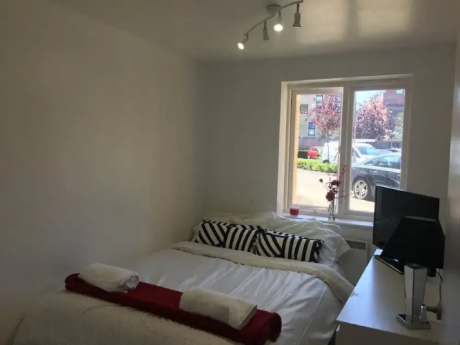 2 Bed Flat, Dedicated Workspace, Parking, 4KTV