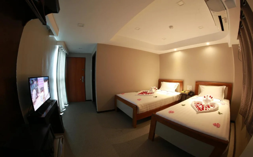 Tristar Hotel