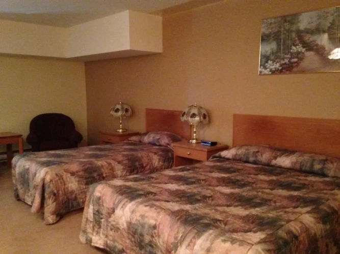 Standard Triple room